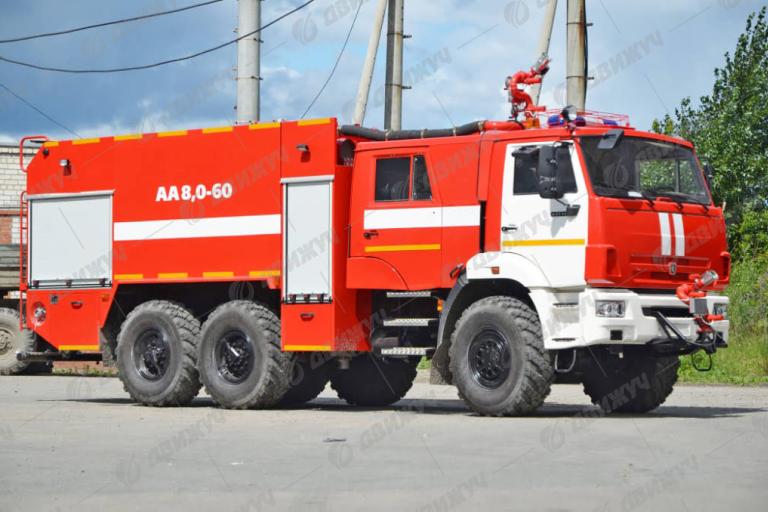 Пожарный аэродромный автомобиль АА-8,0-60 на шасси КАМАЗ-43118