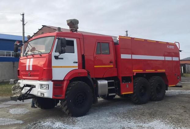 Аэродромный пожарный автомобиль АА-8,0-60 на базе КАМАЗ 43118 