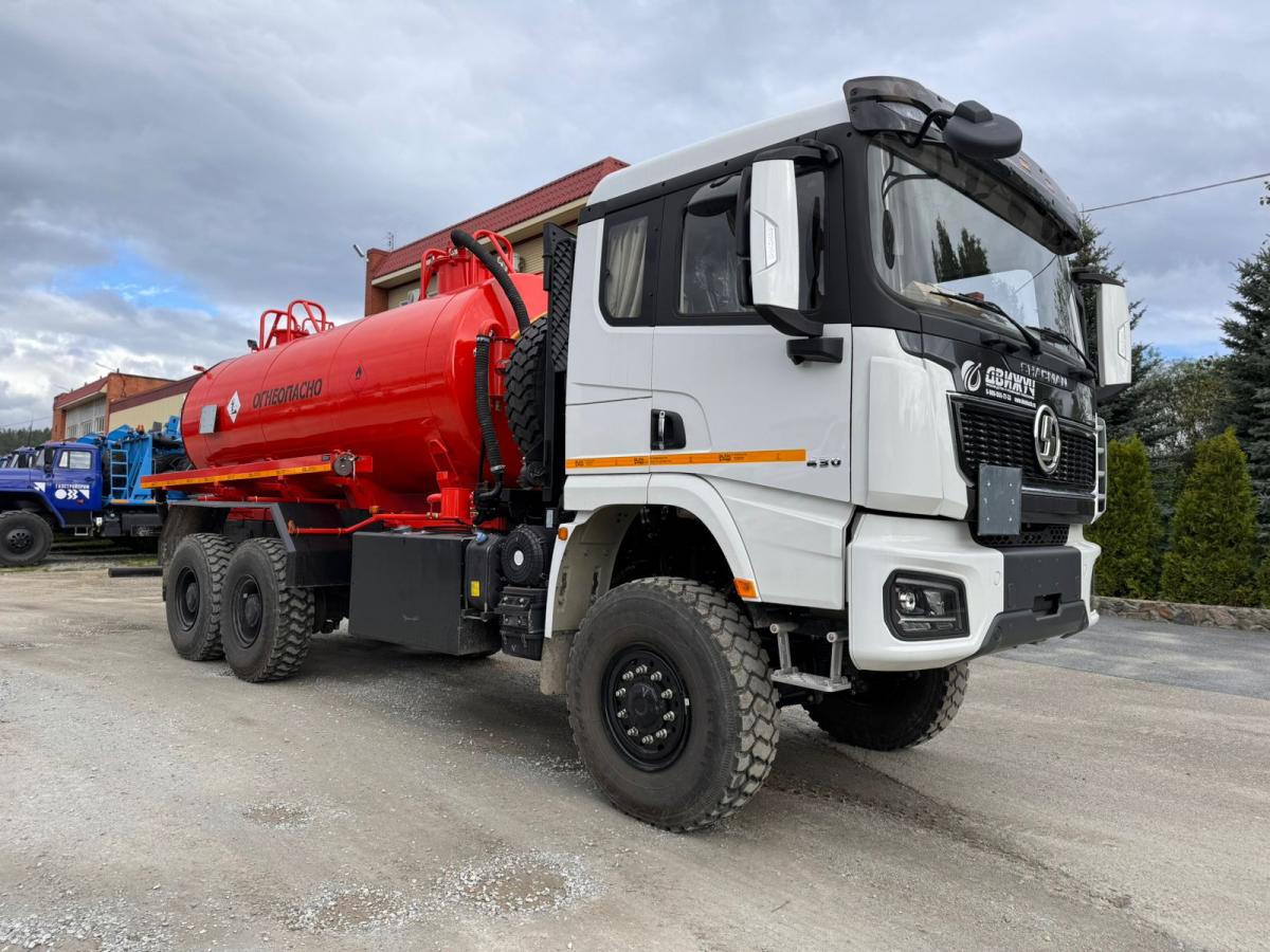 Автоцистерна АКН-12 на шасси Shacman X3000 6х6 (SX42586V385)