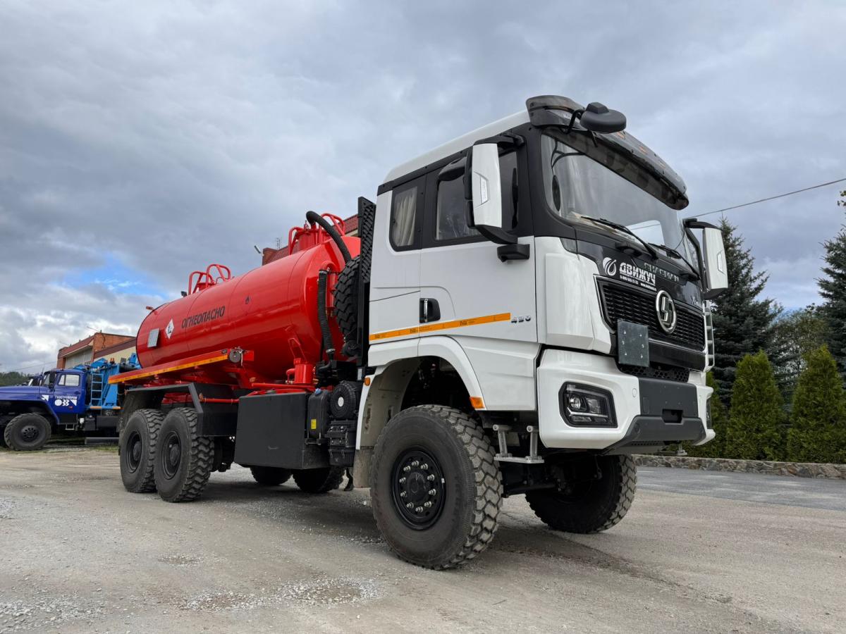 Автоцистерна АКН-12 на шасси Shacman X3000 6х6 (SX42586V385)
