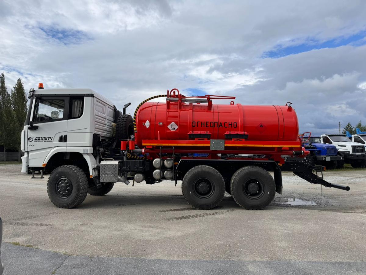Автоцистерна АКН-10 на шасси Shacman SX32586V385 (насос КО-505)