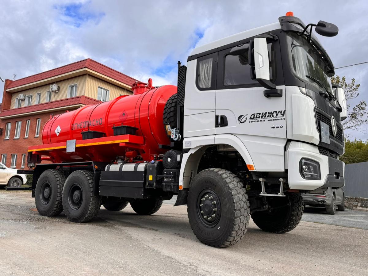 Автоцистерна АКН-10 на шасси Shacman SX32586V385 (насос КО-505)
