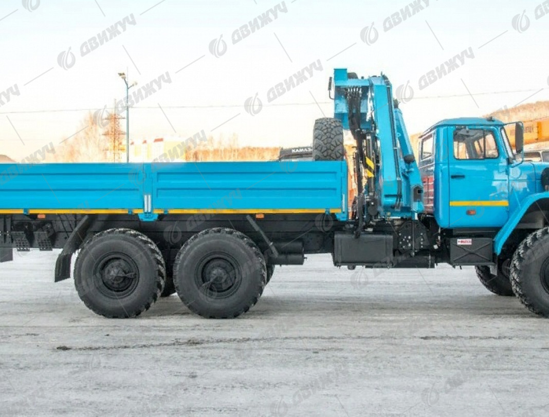 Бортовой Урал 4320 (капотный) с КМУ  ИМ-55