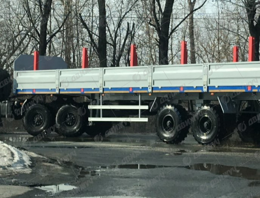 Бортовой полуприцеп 2-х осный (ЧМЗАП-93853)