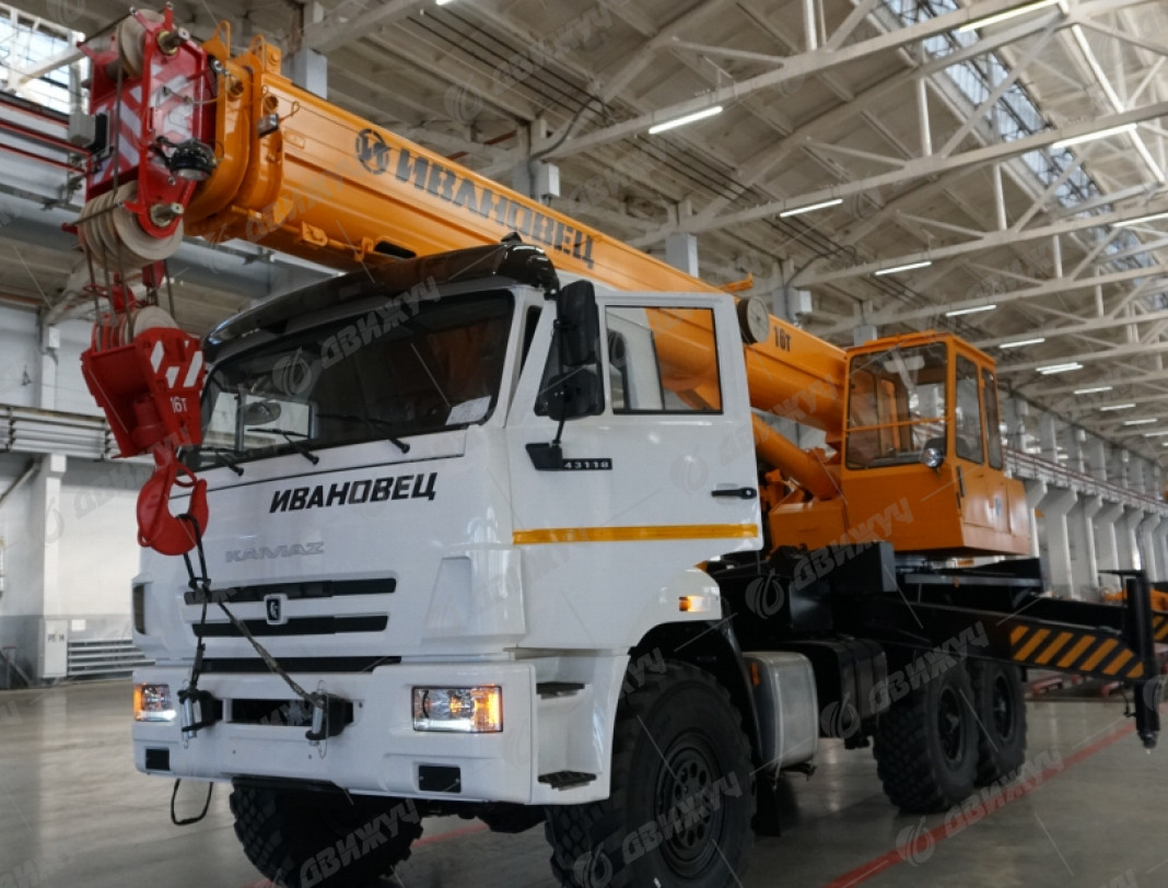 Автокран Ивановец 35714К-2 на шасси КАМАЗ-43118