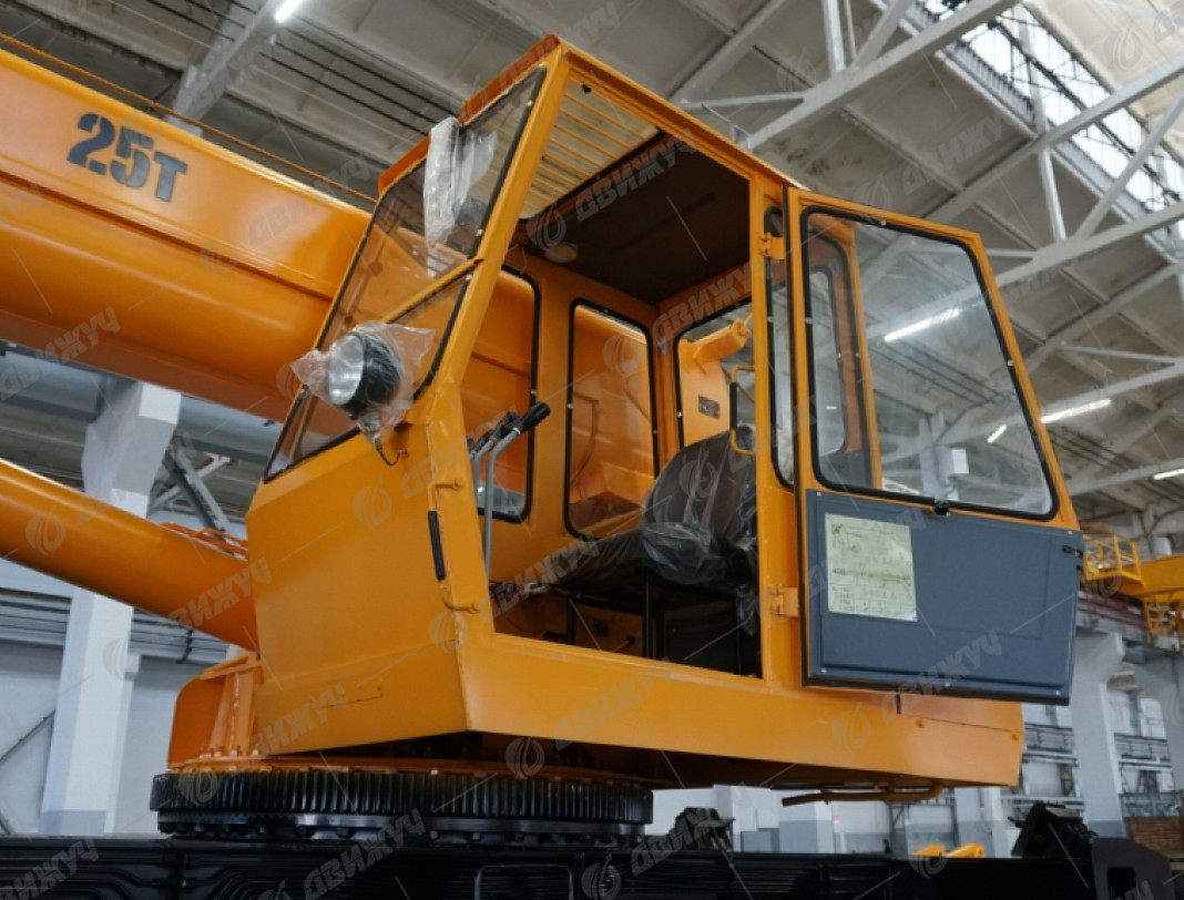 Автокран Ивановец КС-45717К-3 на шасси КАМАЗ-43118
