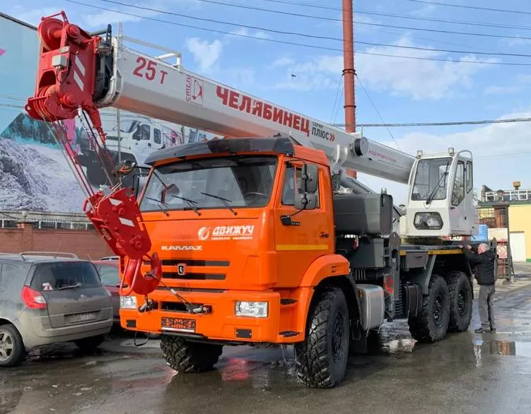 Автокран КС-55732 "Челябинец" на шасси КАМАЗ 43118-50