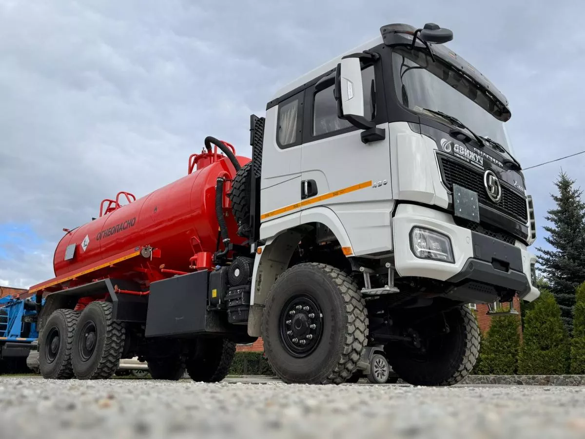 Автоцистерна АКН-12 на шасси Shacman X3000 6х6 (SX42586V385)