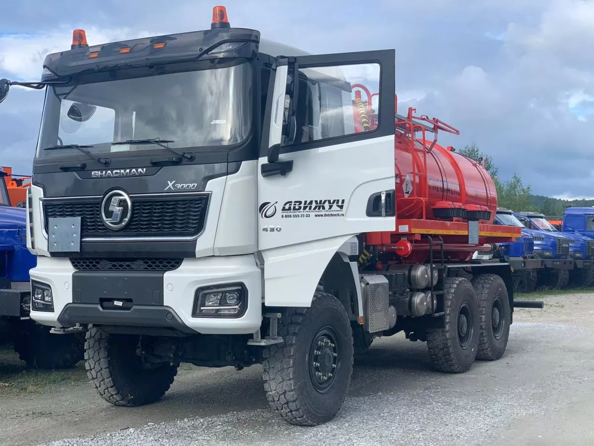 Автоцистерна АКН-10 на шасси Shacman SX32586V385 (насос КО-505)