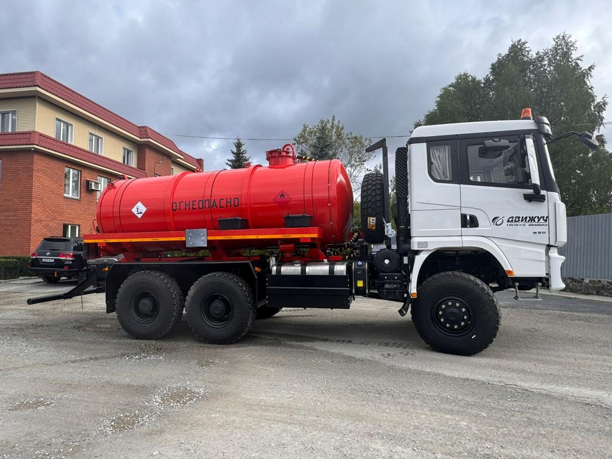 Автоцистерна АКН-10 на шасси Shacman SX32586V385 (насос КО-505)
