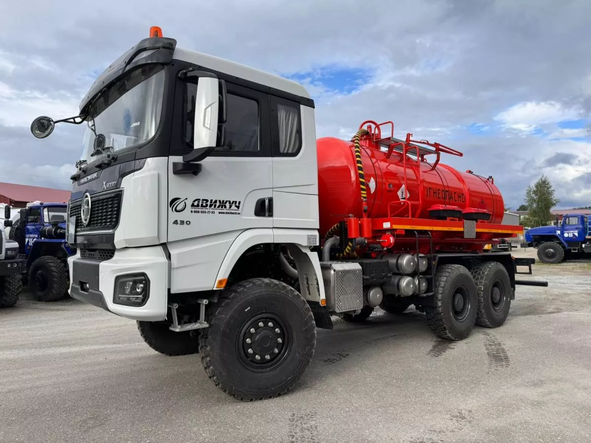 Автоцистерна АКН-10 на шасси Shacman SX32586V385 (насос КО-505)