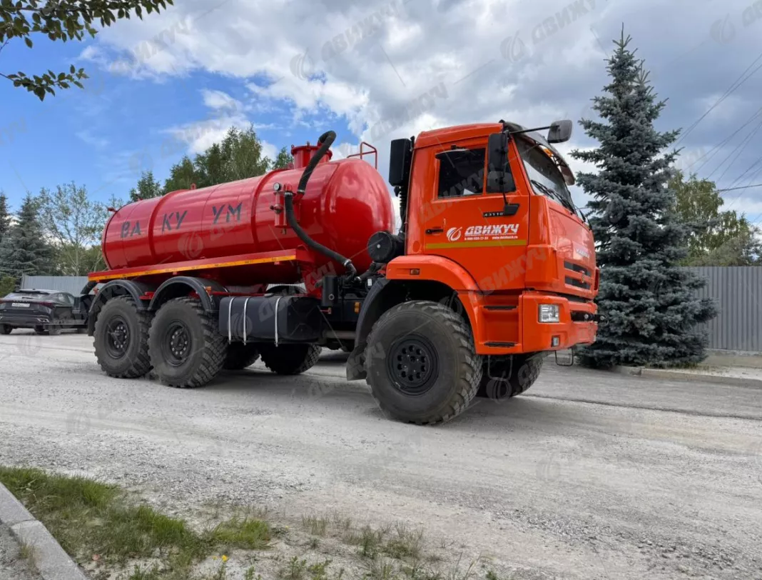 Вакуумная машина МВ-10 на шасси КАМАЗ 43118-48 (насос КО-505)