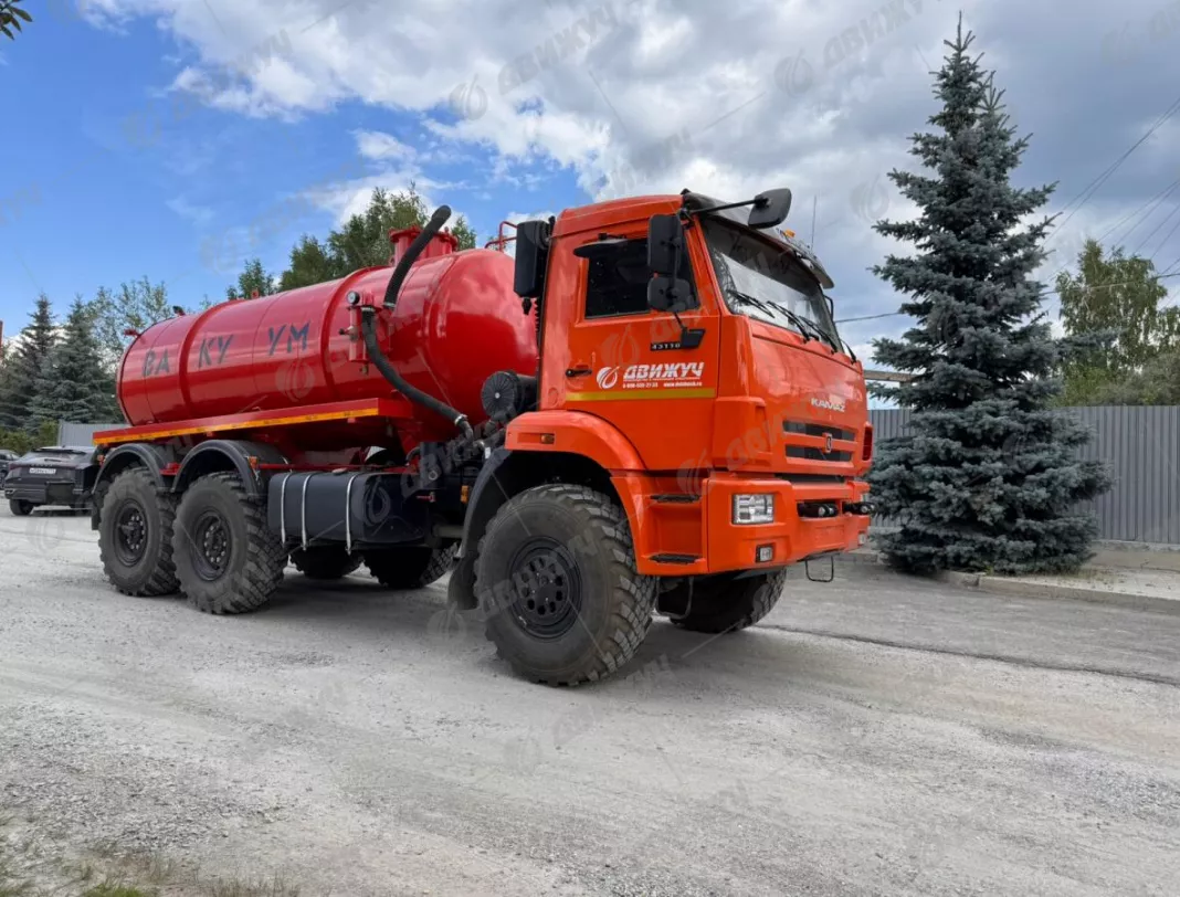 Вакуумная машина МВ-10 на шасси КАМАЗ 43118-48 (насос КО-505)