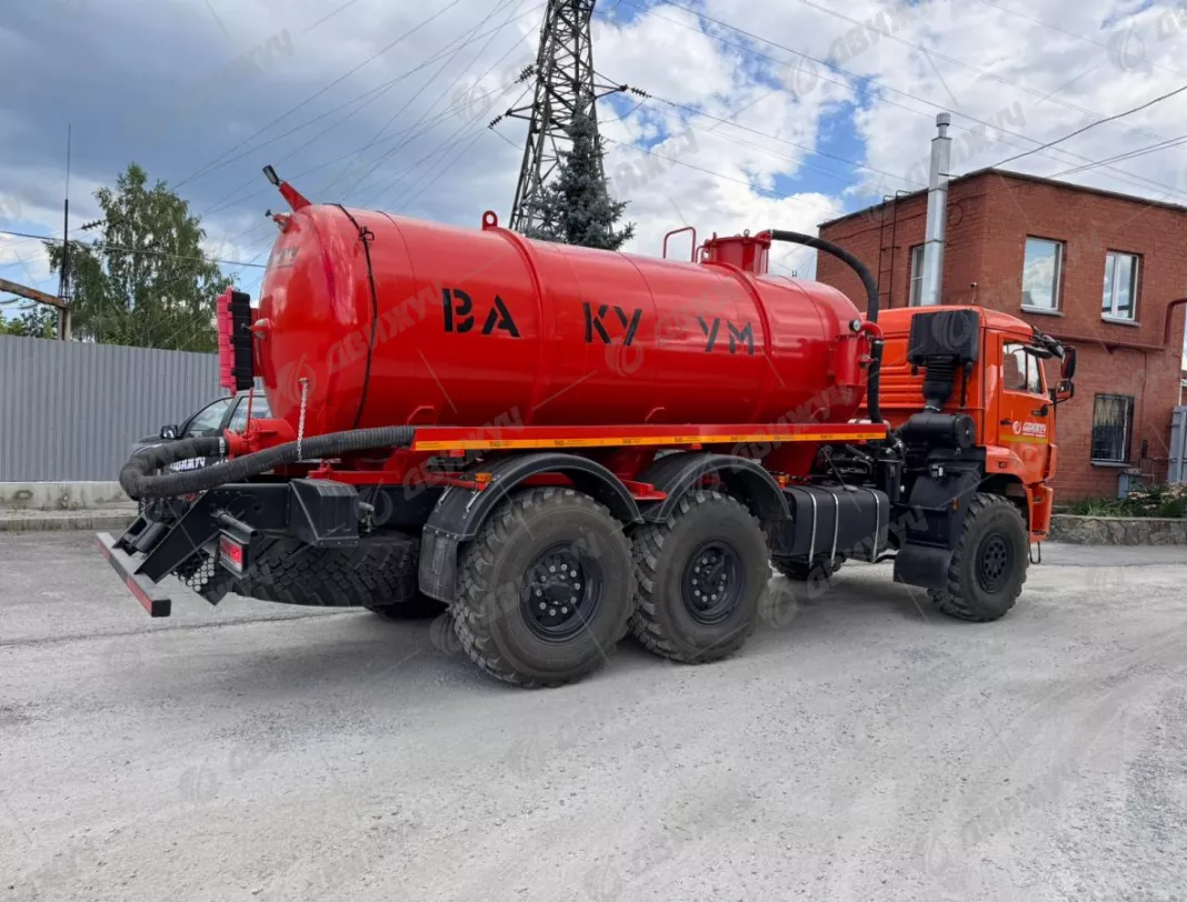 Вакуумная машина МВ-10 на шасси КАМАЗ 43118-48 (насос КО-505)