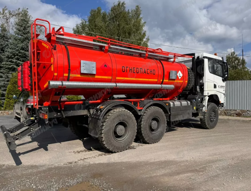 Автотопливозаправщик АТЗ-14/2 Shacman X3000 6х6 (SX32586V385) (Односкатная ошиновка)