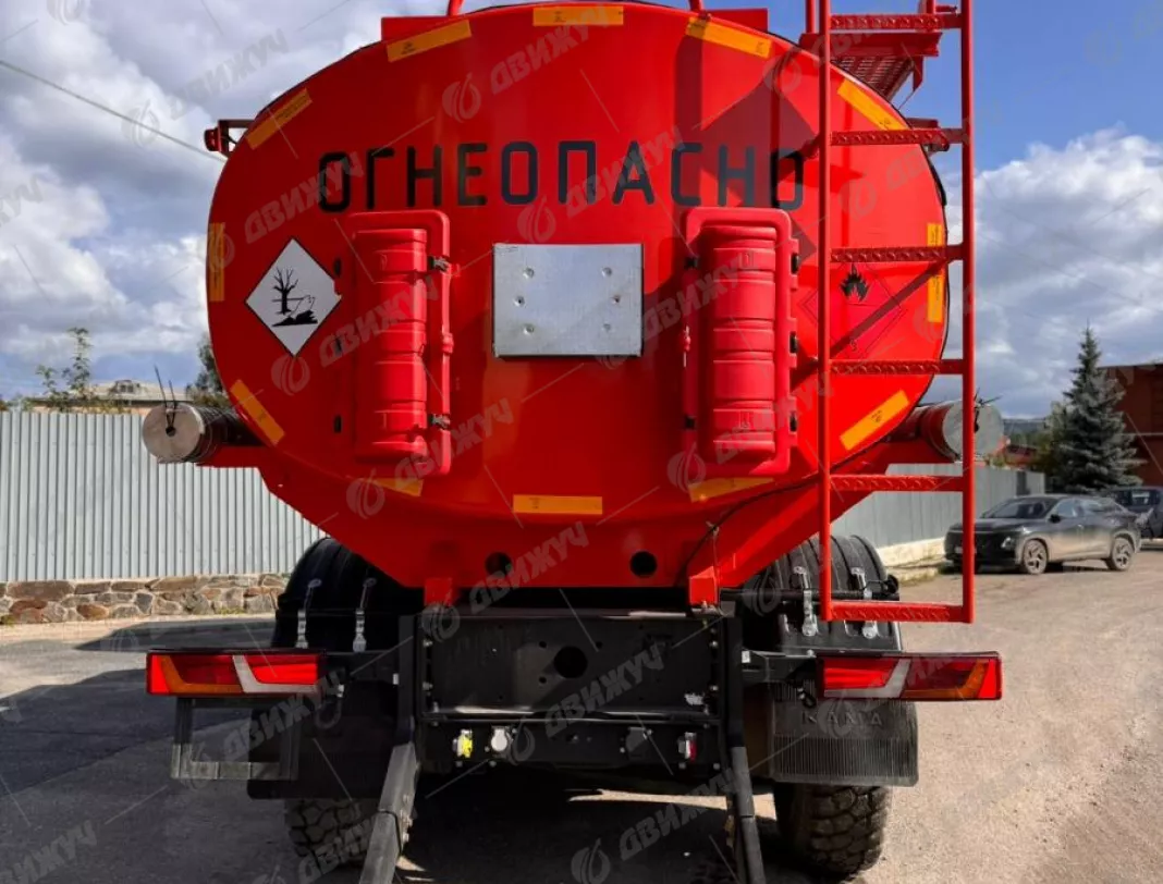 Автотопливозаправщик АТЗ-14/2 Shacman X3000 6х6 (SX32586V385) (Односкатная ошиновка)