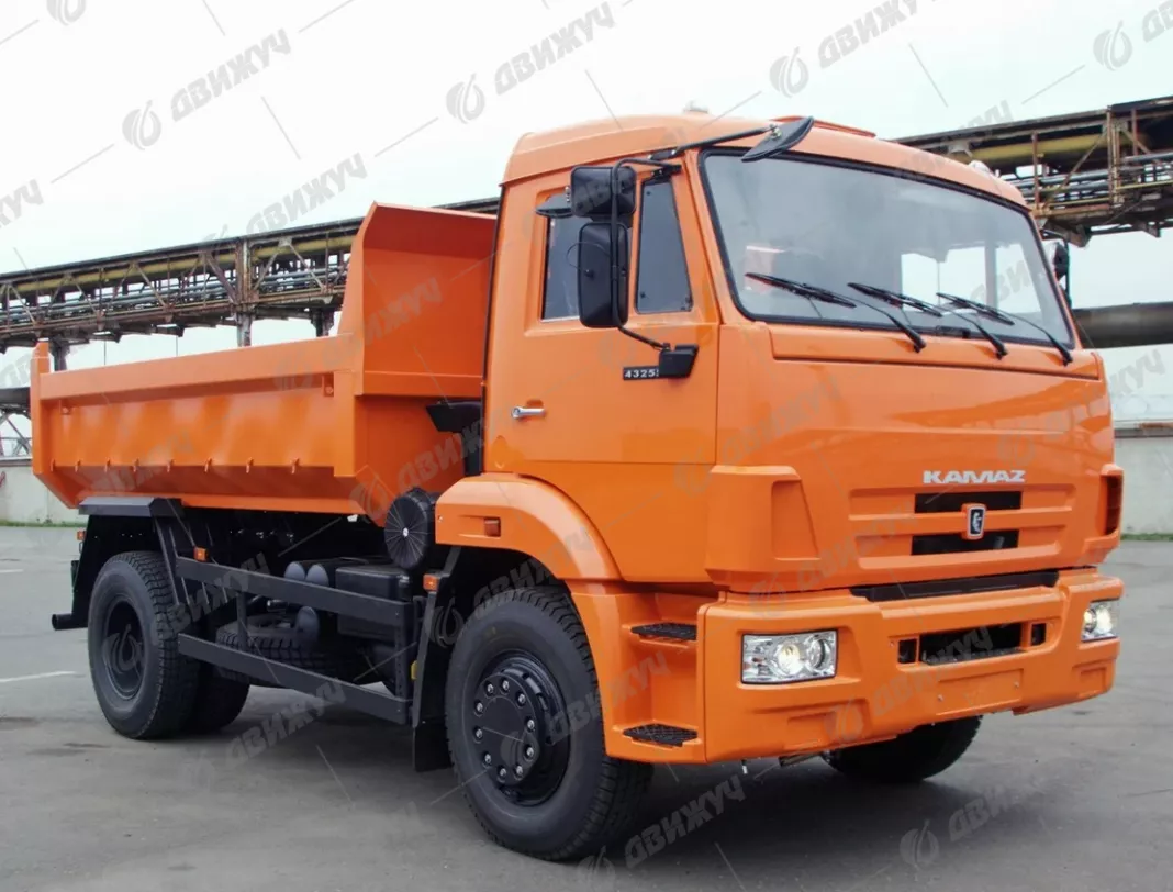Самосвал КАМАЗ 53605-6010-48(A5)