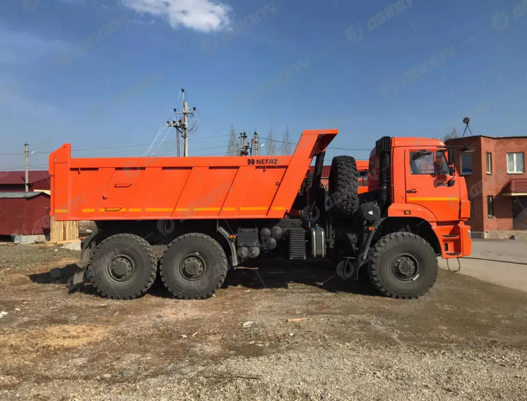 Самосвал КАМАЗ 65222-6010-53