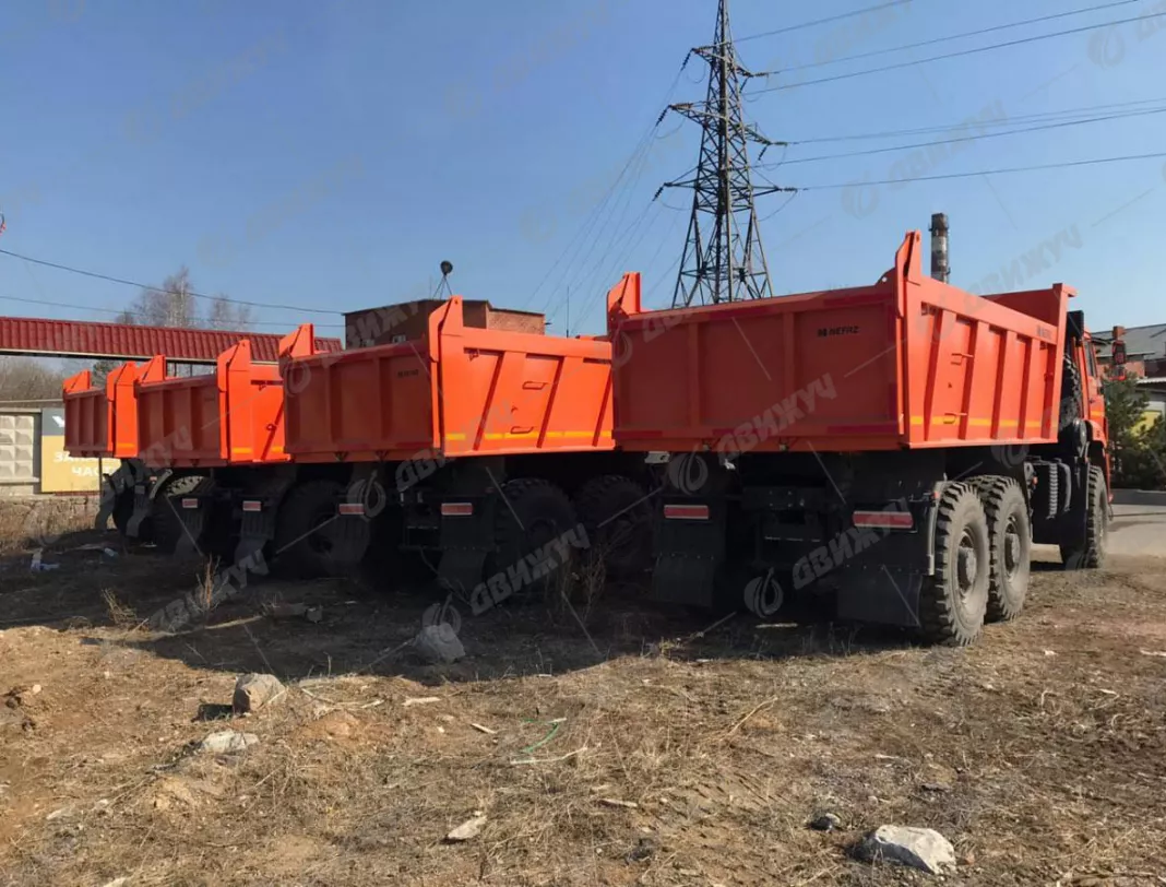 Самосвал КАМАЗ 65222-6010-53