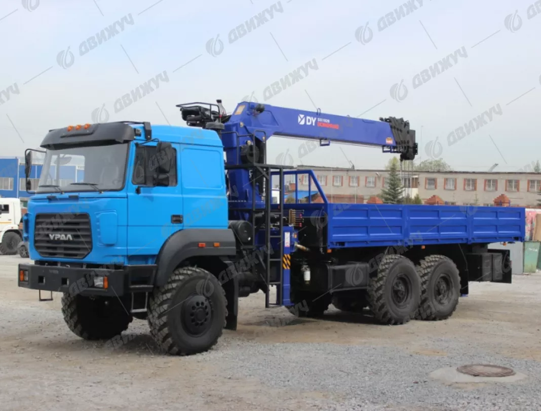 Бортовой Урал 4320-4972-80М с КМУ DongYang 1926