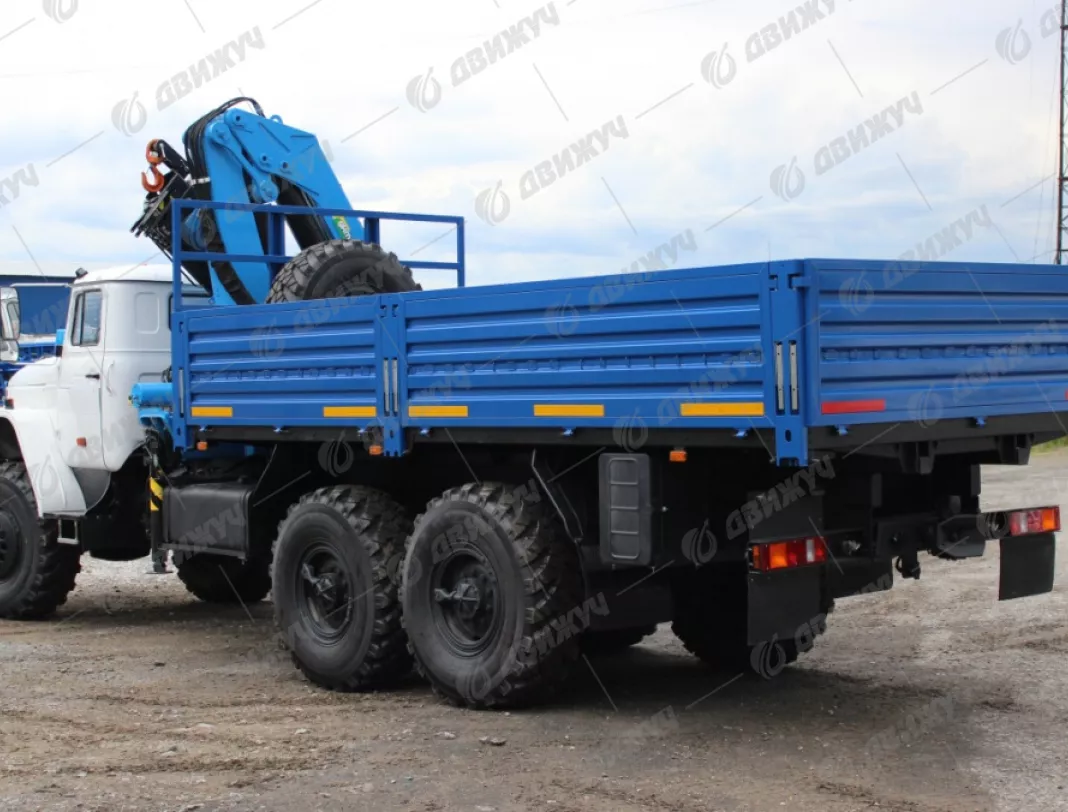 Бортовой Урал 4320 с КМУ ИМ-240