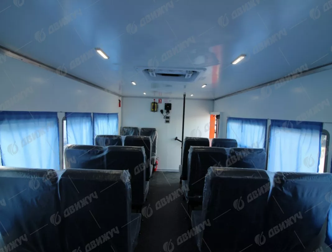 Вахтовый автобус УРАЛ 4320-1112-60, 22 места
