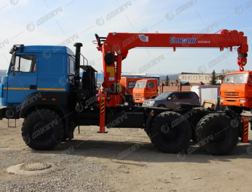 Седельный тягач Урал 44202-3511-82 с КМУ Kanglim 1256G-2