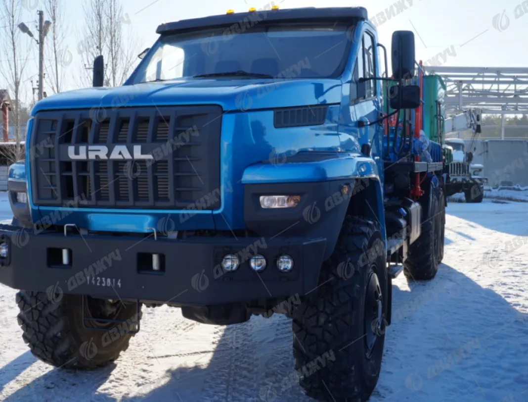 Цементировочный агрегат ЦА-320 на шасси Урал Next 4320-72 c ВПБ
