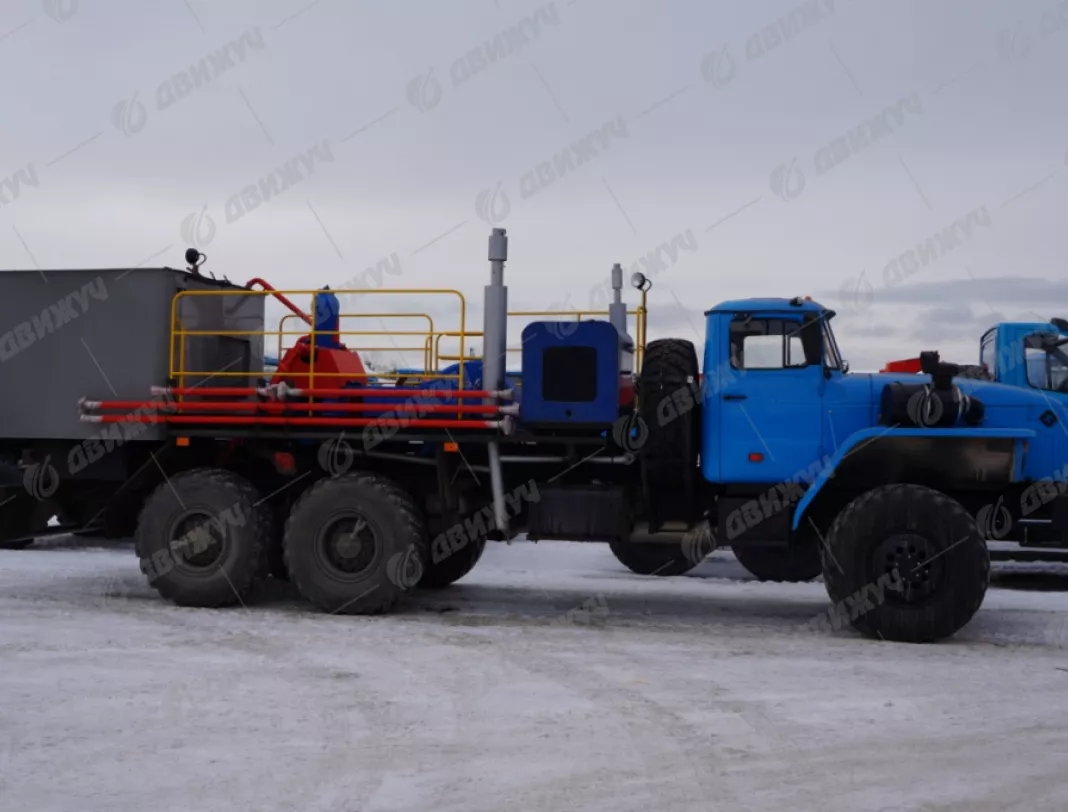 Цементировочный агрегат ЦА-320 на шасси Урал 4320-60 без ВПБ