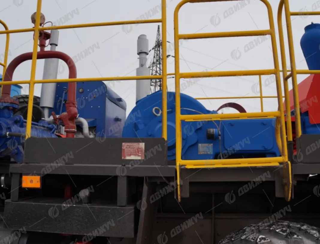 Цементировочный агрегат ЦА-320 на шасси Урал 4320-60 без ВПБ