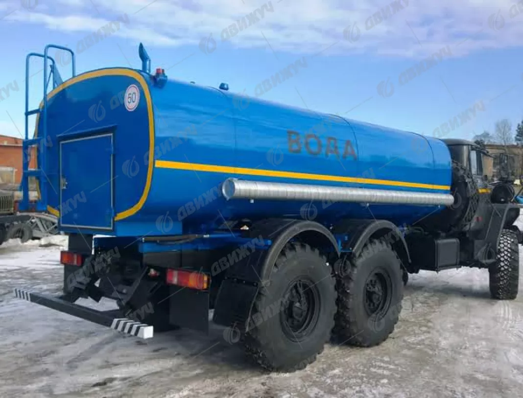 Автоцистерна АЦПТ-10 на шасси Урал 4320, 5557 капотный