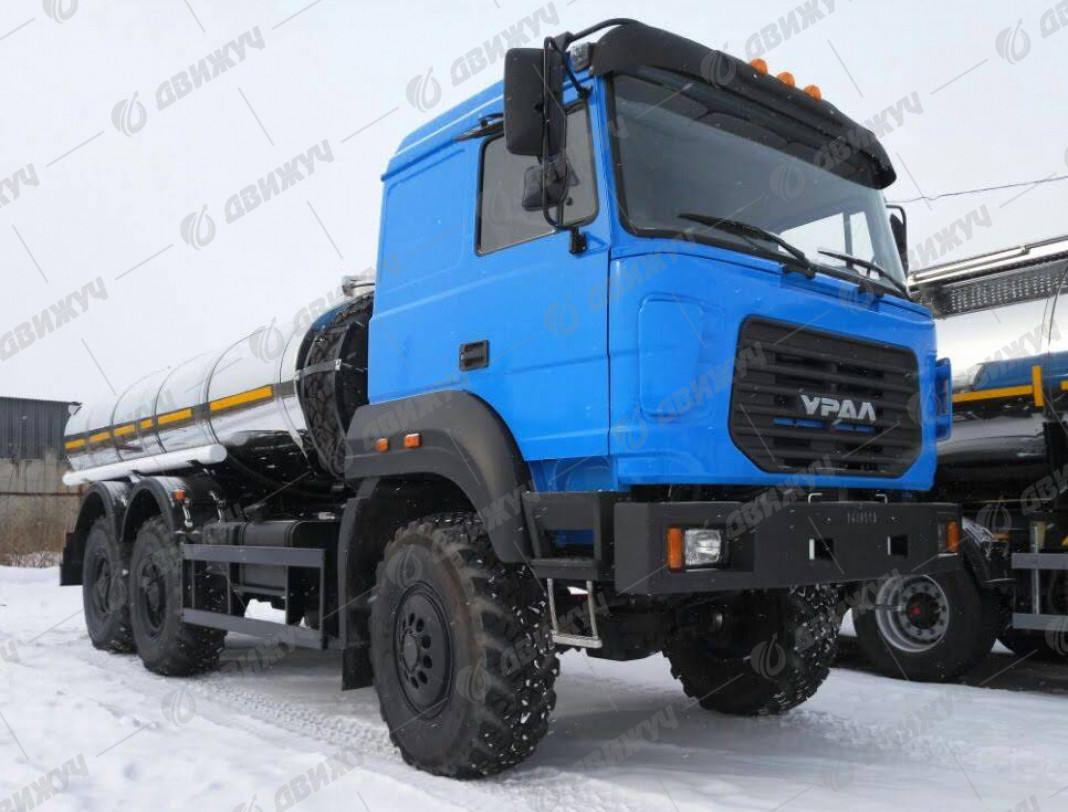 АЦПТ-10 на шасси Урал 5557 (бескапотный)