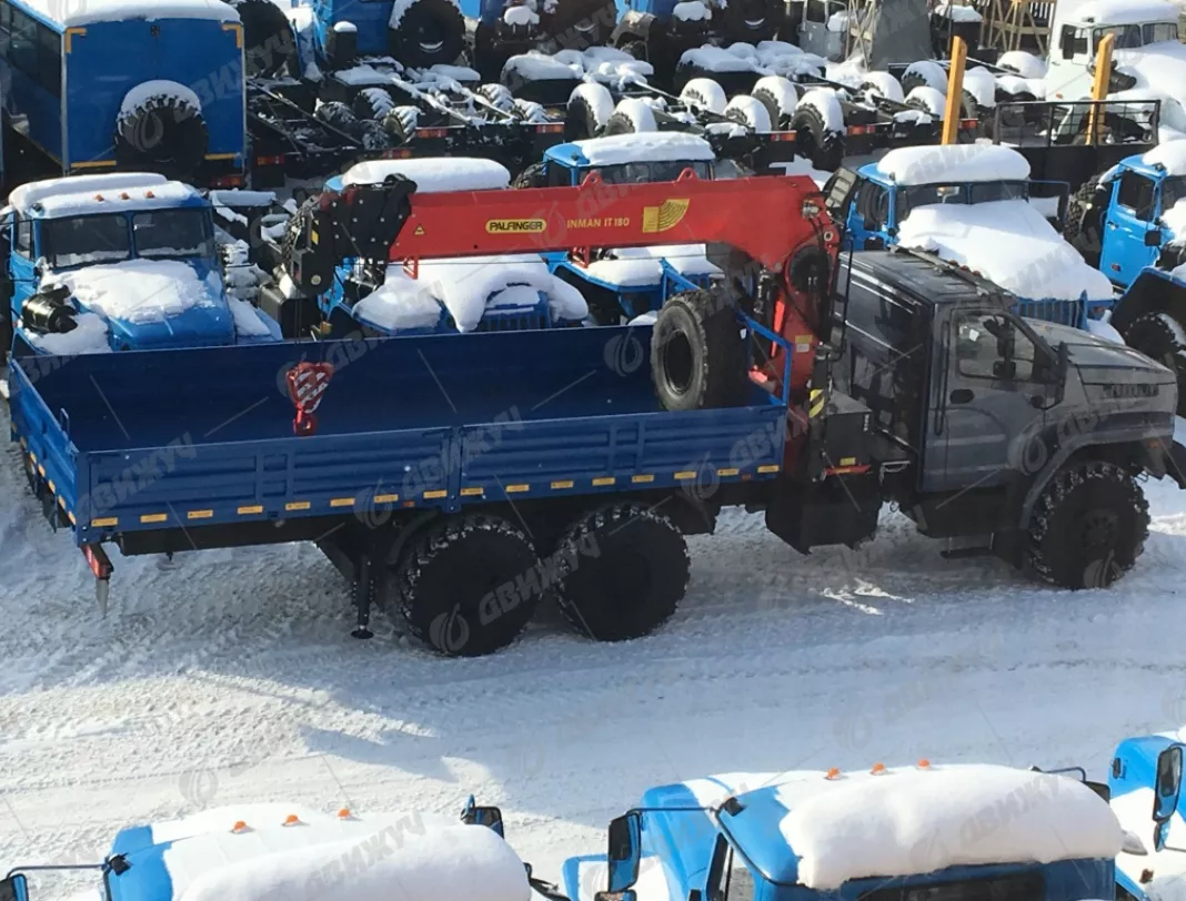 Бортовой Урал 4320 NEXT  с КМУ IT-180 (тросовый)