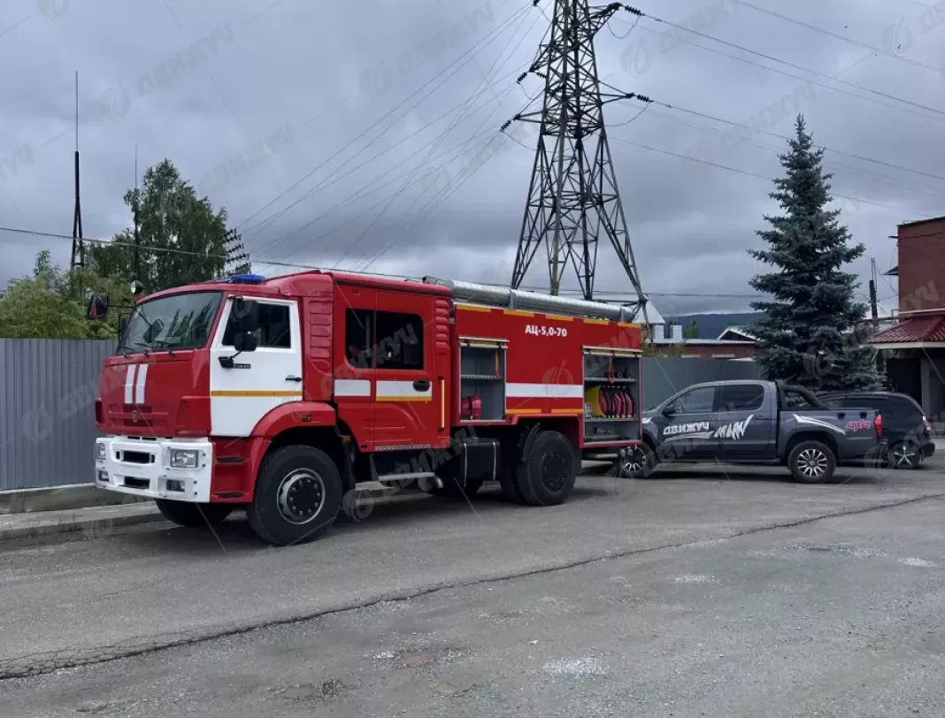 Автоцистерна пожарная АЦ-5,0-70 на шасси Камаз 53605