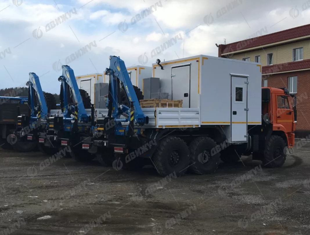 ПАРМ (Мастерская передвижная) на шасси КАМАЗ 43118-50 с КМУ ИМ-50