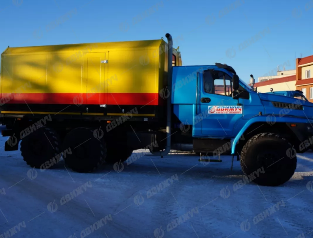 ППУА-1600/100 на шасси Урал Next 4320-72 (со спальным местом)