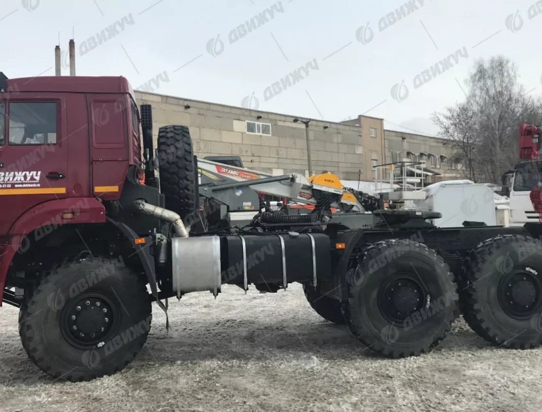 Седельный тягач КамАЗ 65221-6020-53
