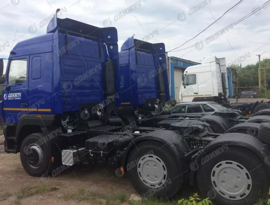 Седельный тягач МАЗ 6430C9-520-020