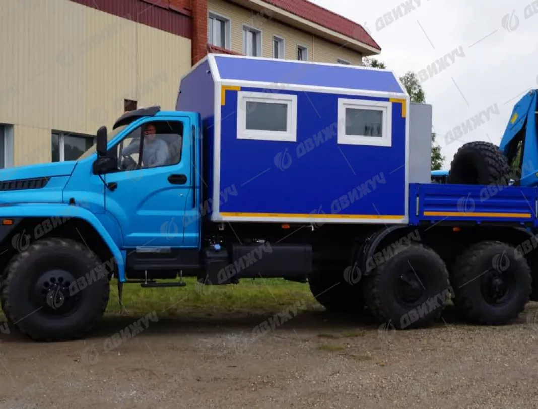 АРОК на шасси Урал Next 4320-72 Е5 с КМУ ИМ-50