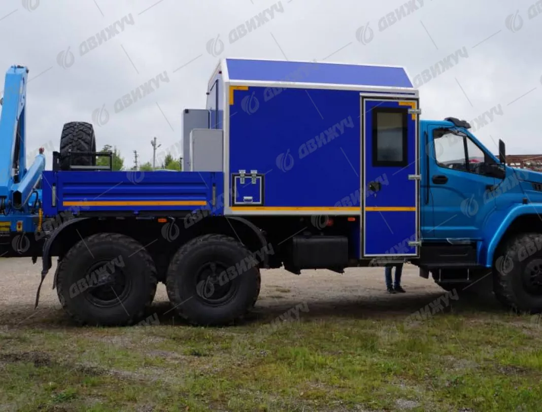 АРОК на шасси Урал Next 4320-72 Е5 с КМУ ИМ-50