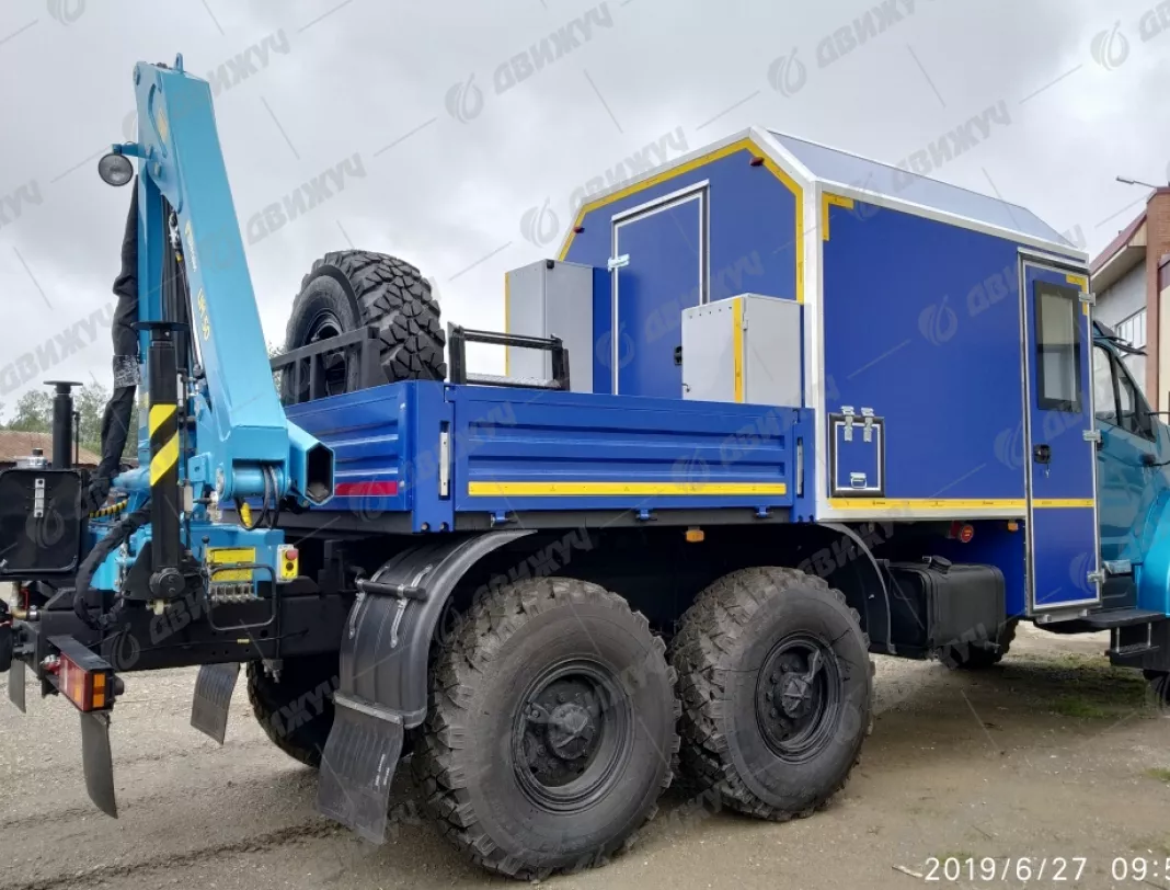 АРОК на шасси Урал Next 4320-72 Е5 с КМУ ИМ-50