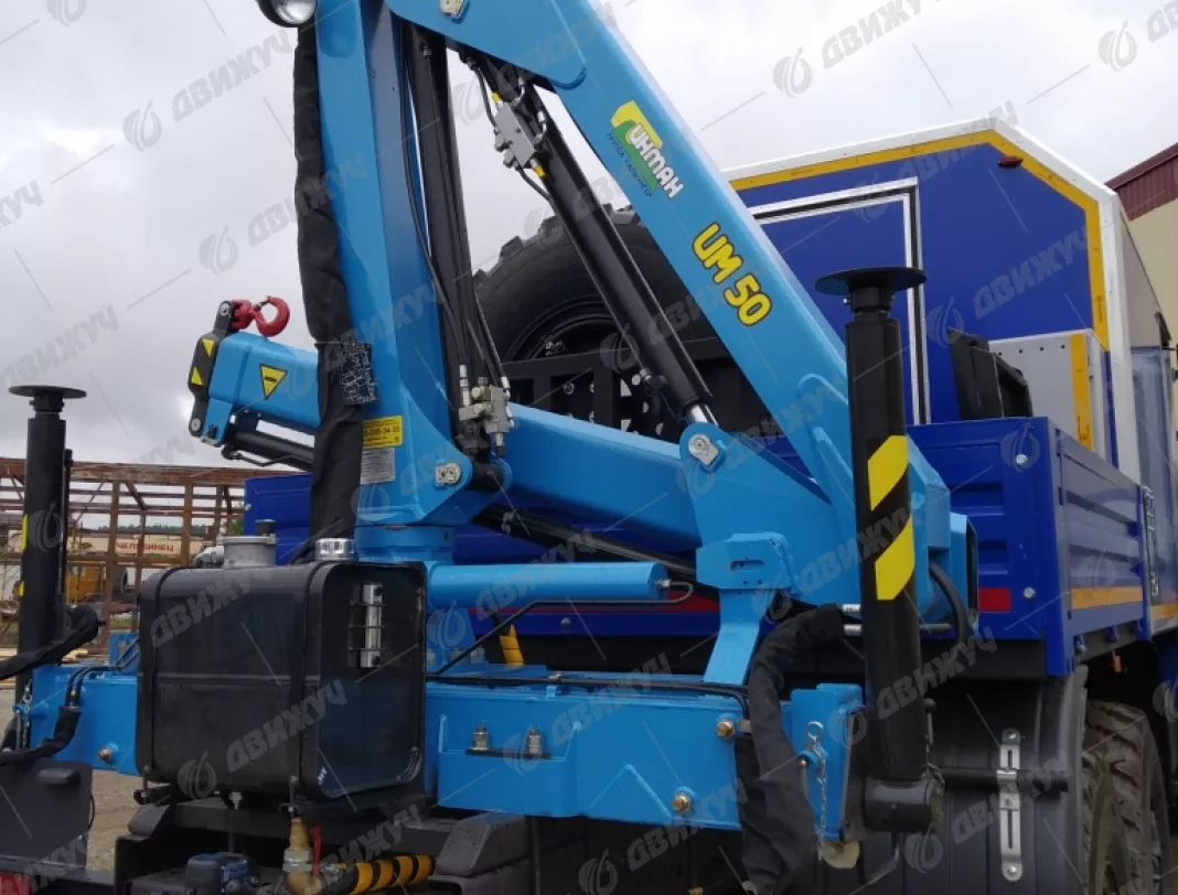 АРОК на шасси Урал Next 4320-72 Е5 с КМУ ИМ-50