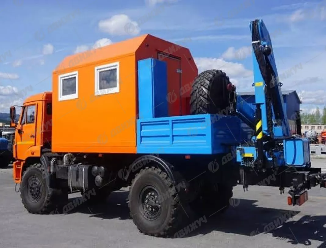 АРОК (Агрегат ремонта и обслуживания качалок) на шасси КАМАЗ 43502 с КМУ ИМ-50