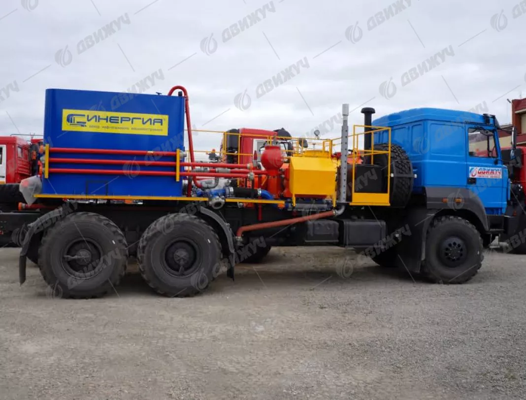 Цементировочный агрегат СИН-35 на шасси Урал 4320-80Е5 (короткая версия)
