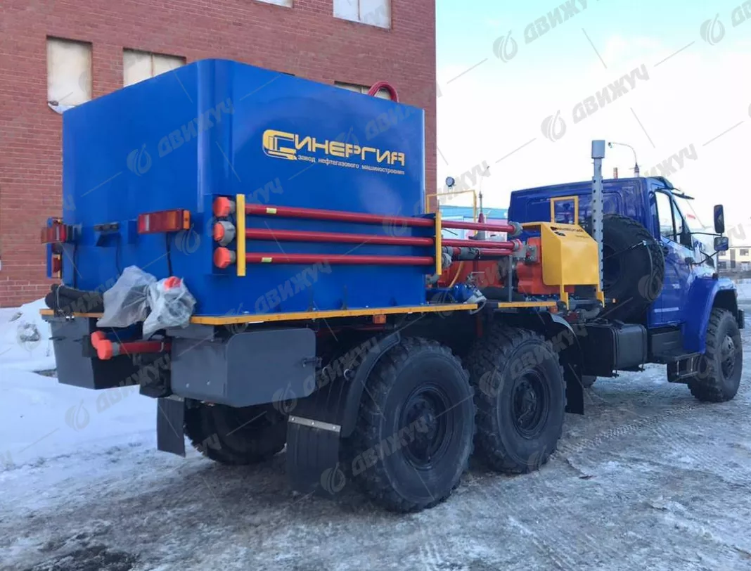 Цементировочный агрегат СИН35 на шасси Урал Next 4320-74 без ВПБ