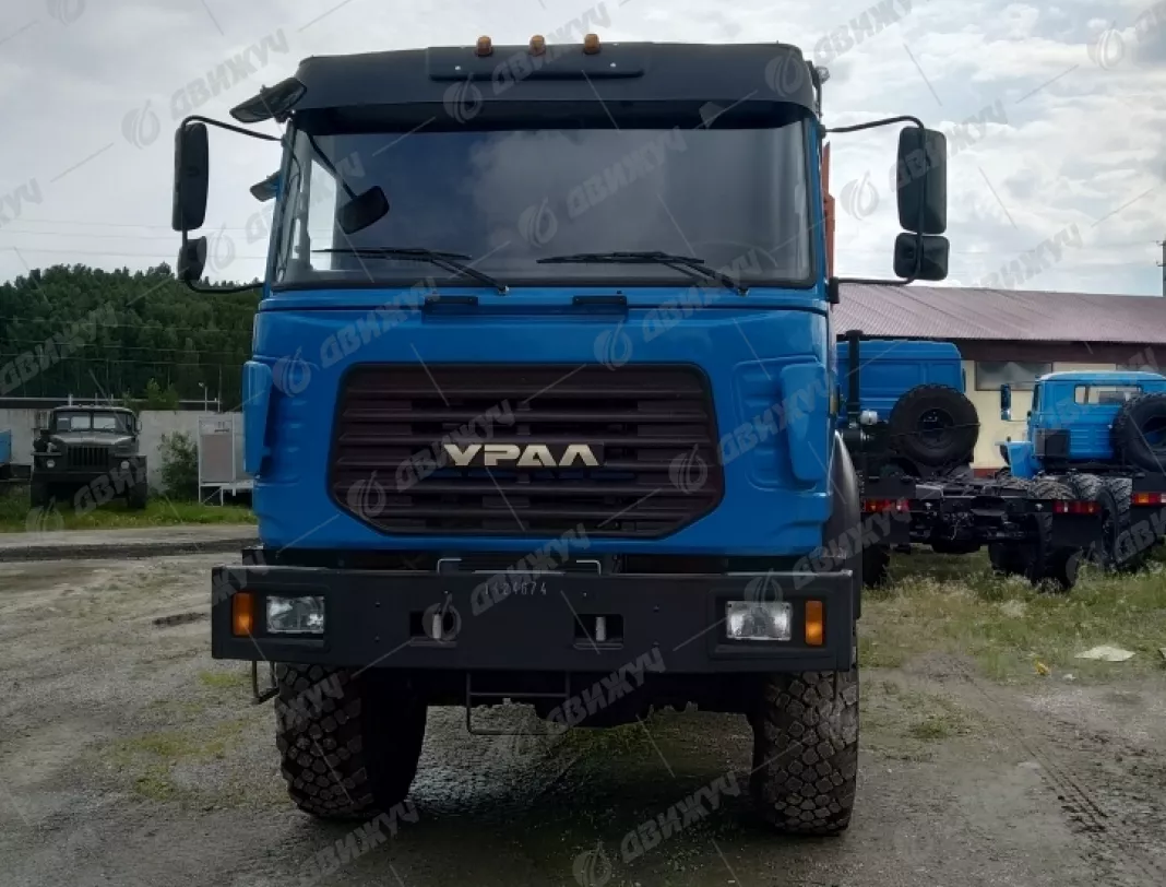 Сортиментовоз Урал 4320-80 с гидроманипулятором (ГМ)