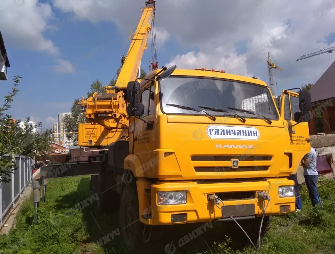 Автокран Галичанин КС-55713-5 на шасси КАМАЗ 43118-46 б/у 