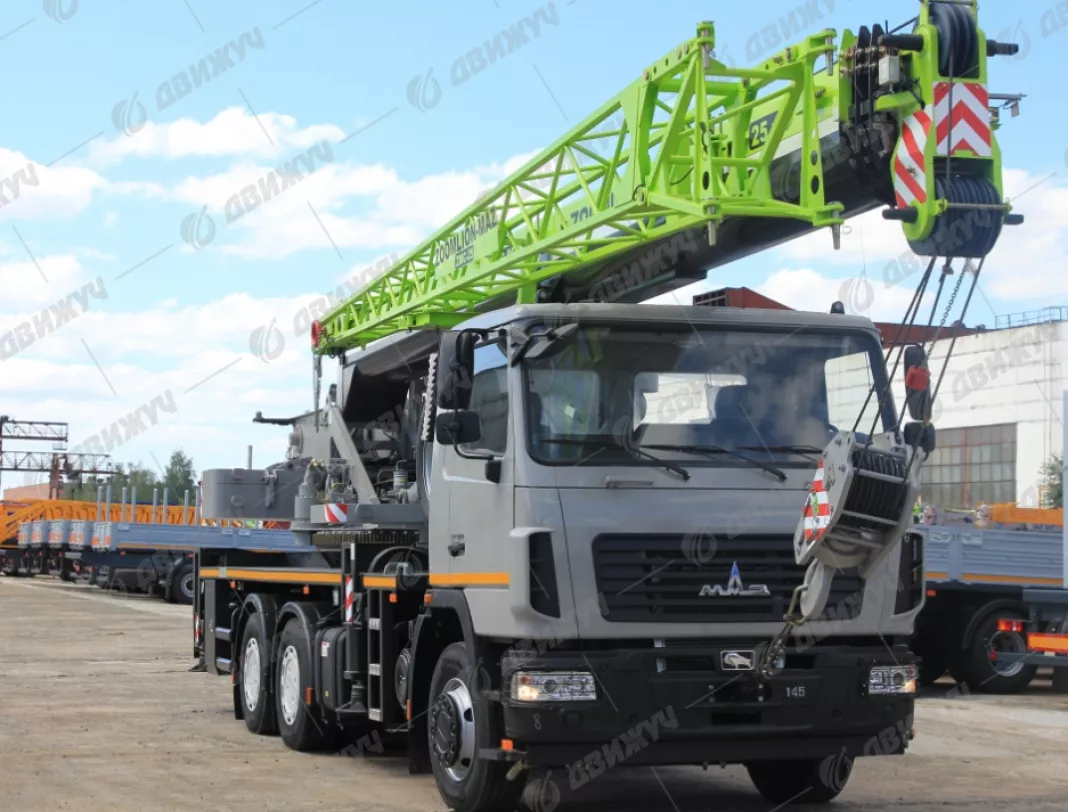 Автокран Zoomlion ZМС-25-1С на шасси МАЗ-6312С3-529-001