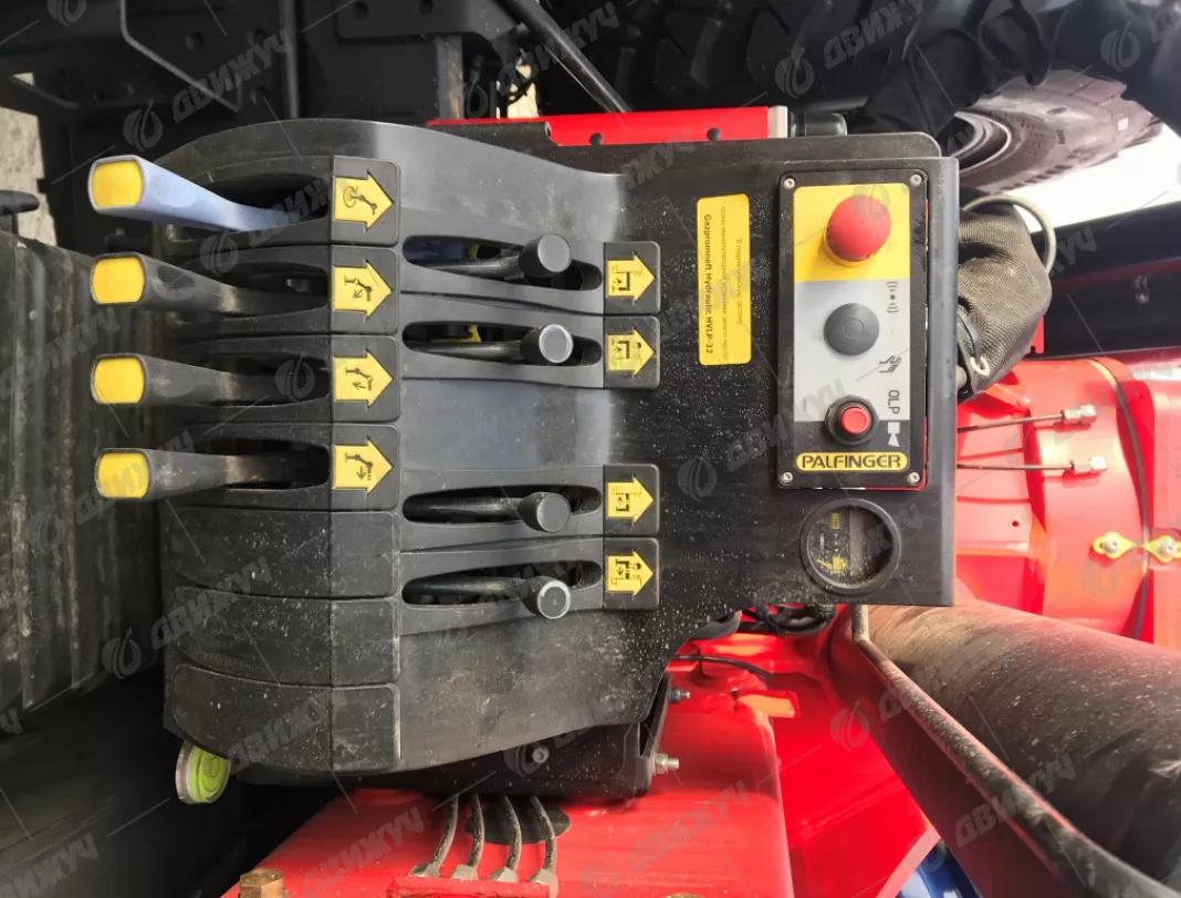 Бортовой КАМАЗ 43118-50 с КМУ PALFINGER РК 23500А