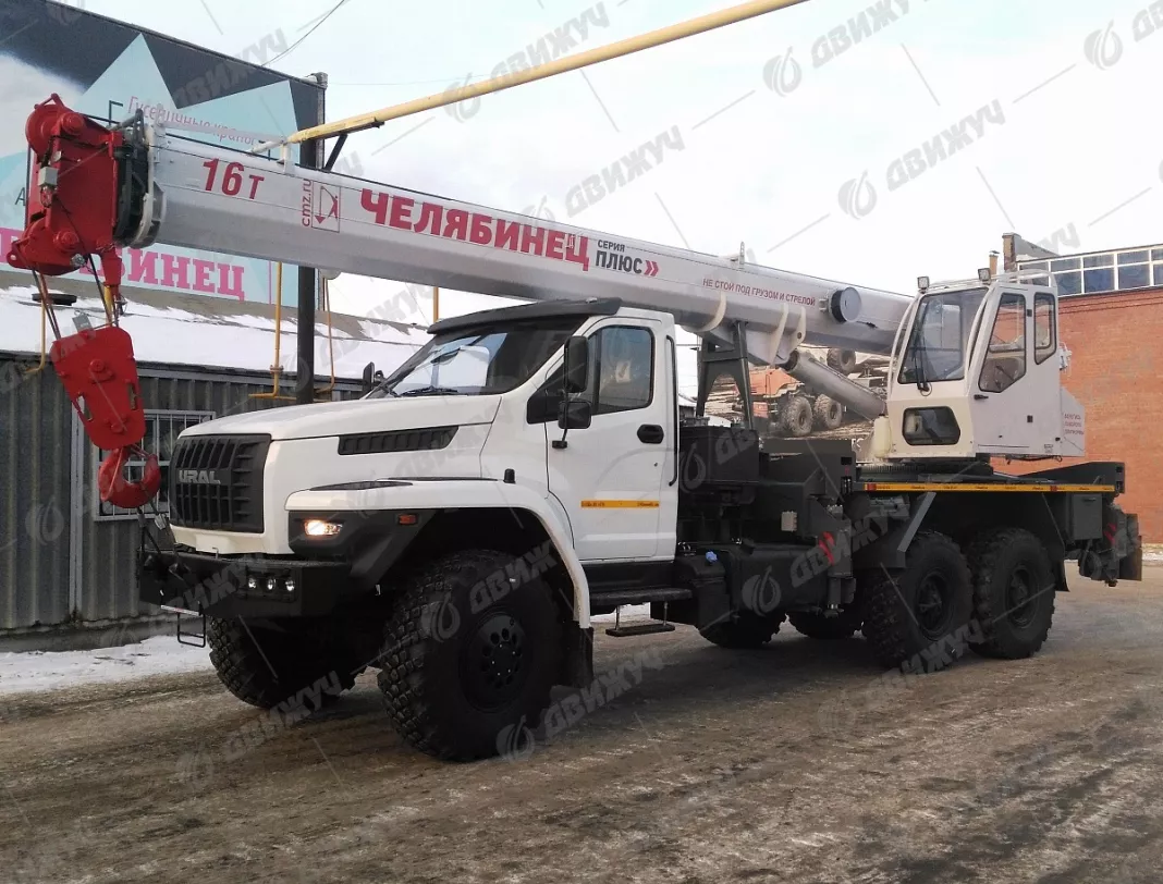 Автокран Челябинец КС-45734 на шасси Урал Next 